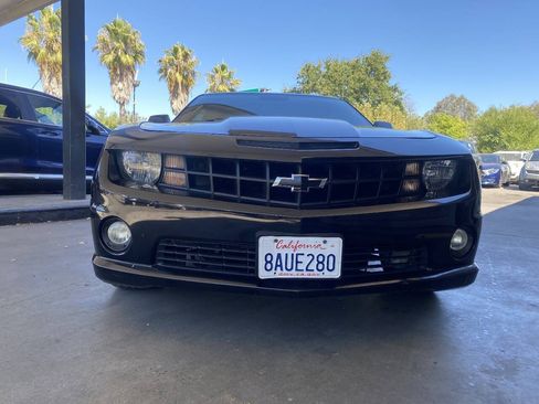 Used 2010 Chevrolet Camaro LS RWD image 26