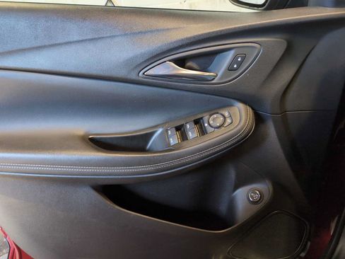 Used 2023 Buick Encore GX Select FWD image 22