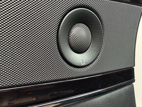 Used 2021 Lincoln Nautilus Reserve w/ Cargo Utility Package image 15