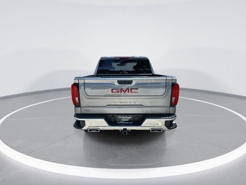 New 2026 GMC Sierra 1500 SLT image 7