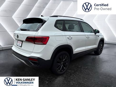 Certified 2024 Volkswagen Taos S FWD image 7
