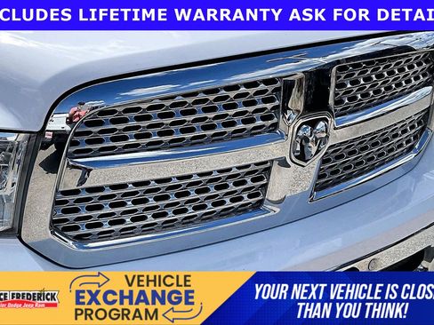 Used 2018 RAM 1500 Laramie w/ Convenience Group AWD/4WD image 26