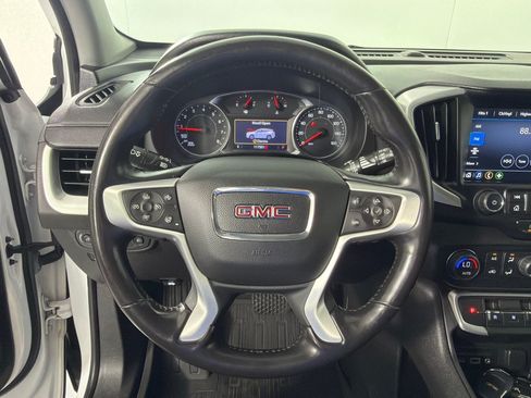 Used 2022 GMC Terrain SLT w/ LPO, Floor Liner Package FWD image 12