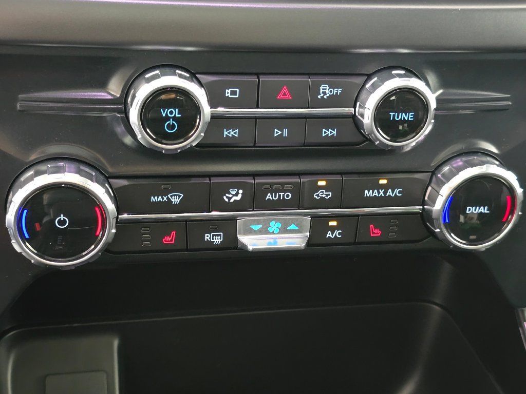 Certified 2026 Ford F150 Tremor w/ Tow/Haul Package AWD/4WD image 28