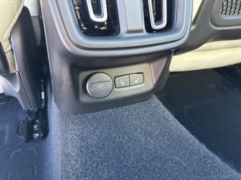 Used 2023 Polestar Polestar 2 w/ Pilot Pack image 12