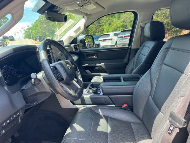 Used 2024 Toyota Tundra Limited AWD/4WD image 7