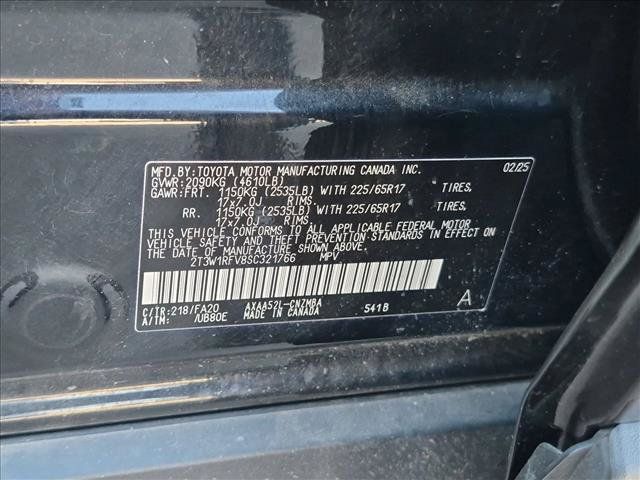 Certified 2025 Toyota RAV4 XLE FWD image 17