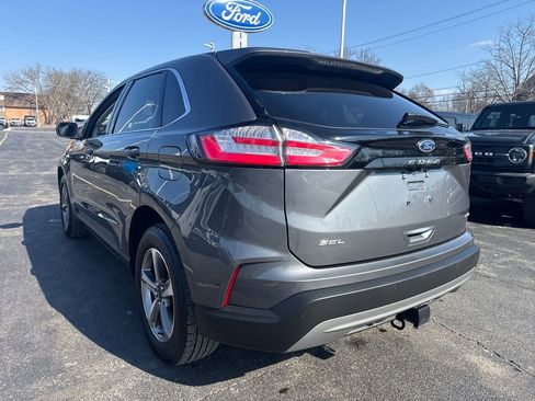 Used 2024 Ford Edge SEL w/ Convenience Package image 8
