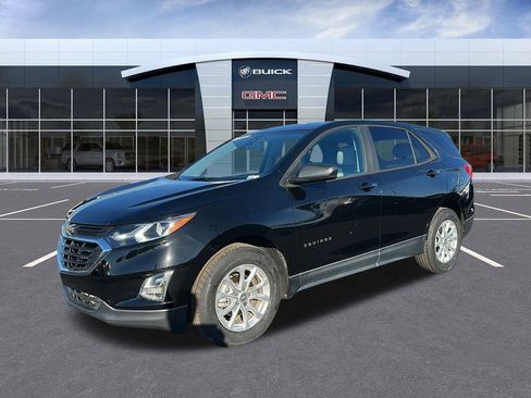 Used 2020 Chevrolet Equinox LS w/ LS Convenience Package image 1
