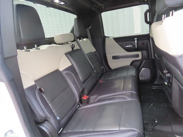 New 2026 GMC Hummer EV 4x4 Crew Cab w/ LPO, Sport Package image 32