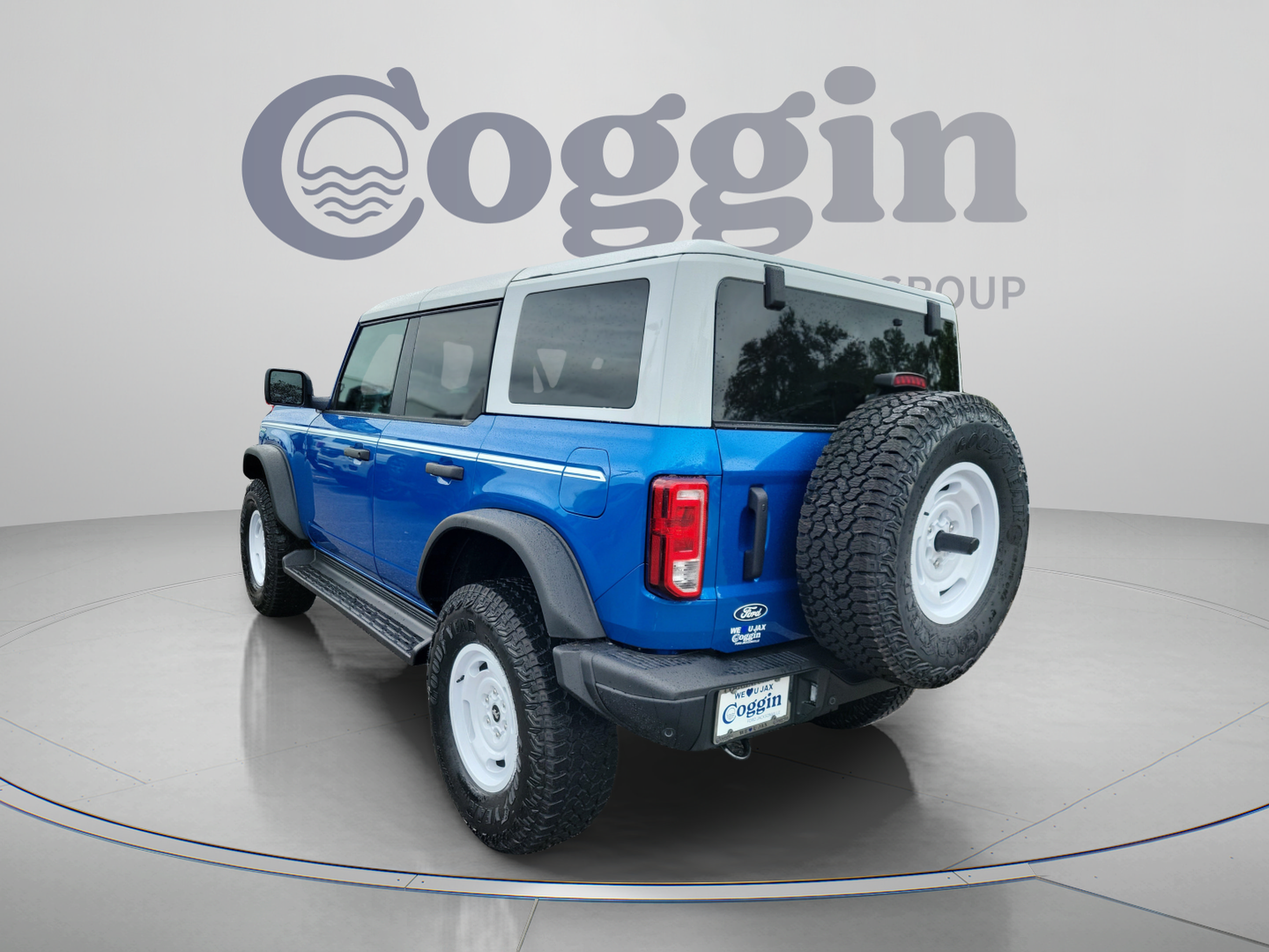 New 2026 Ford Bronco Heritage Edition AWD/4WD image 2