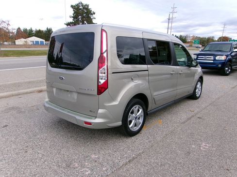 Used 2014 Ford Transit Connect Titanium image 4