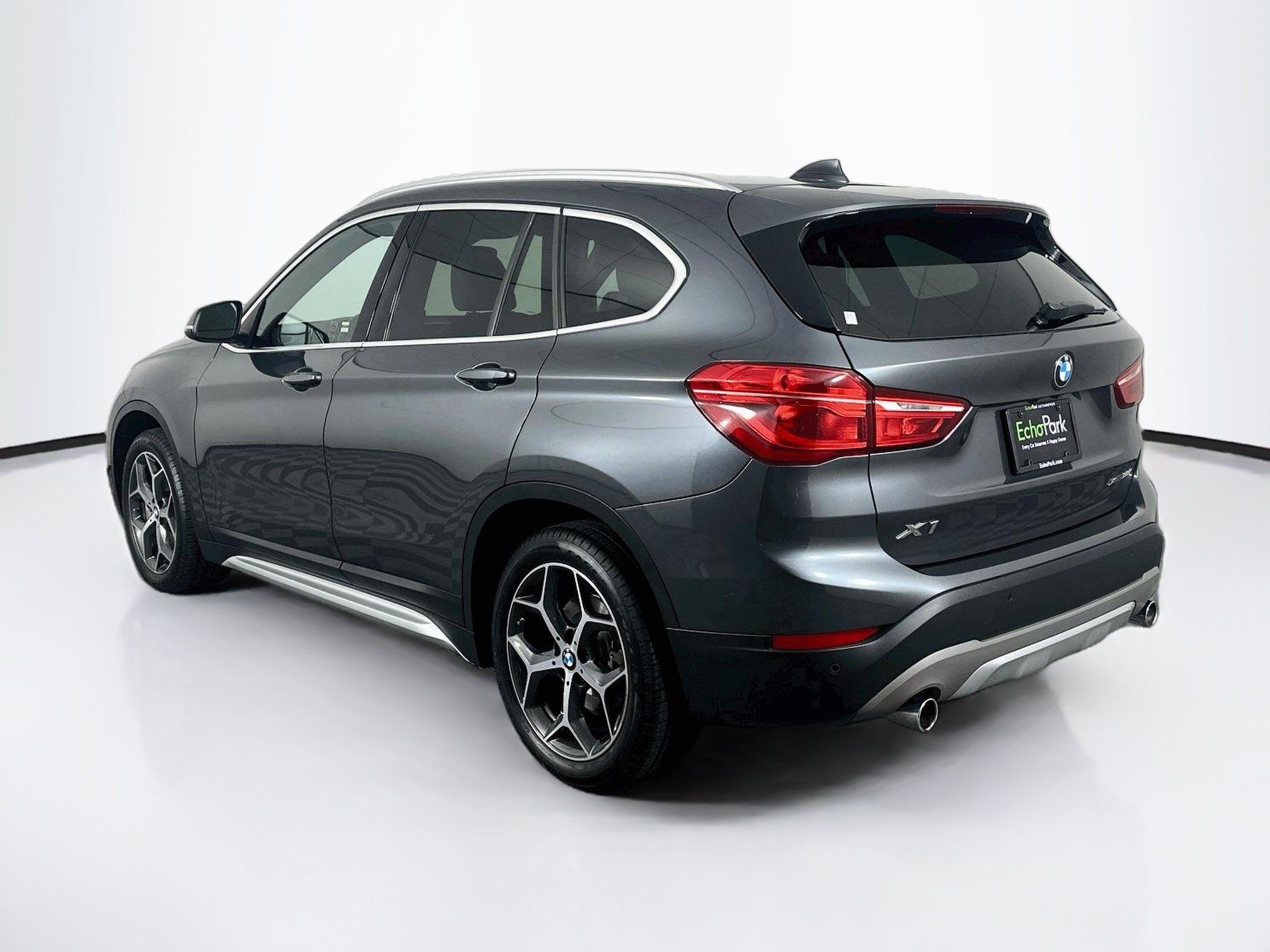 Used 2019 BMW X1 xDrive28i w/ Convenience Package AWD/4WD image 5