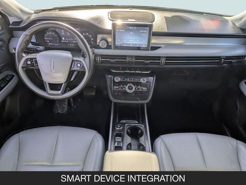 Used 2020 Lincoln Corsair Reserve image 13