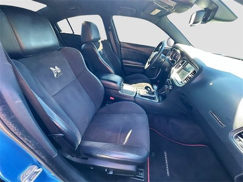 Used 2015 Dodge Charger R/T Scat Pack w/ Technology Group image 26