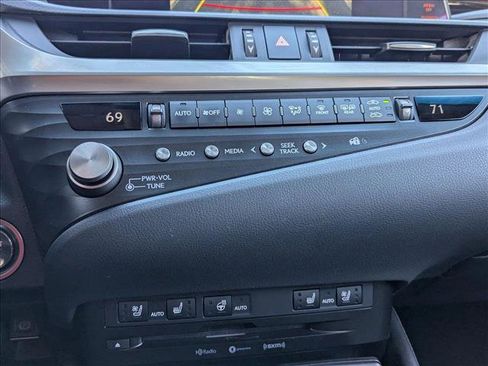 Used 2021 Lexus ES 350 w/ Premium Package image 15