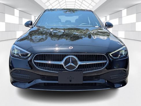 Used 2025 Mercedes-Benz C 300 Sedan image 2