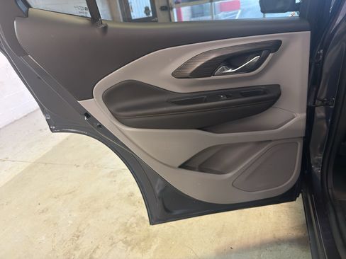 Used 2019 GMC Terrain SLT w/ Preferred Package FWD image 30