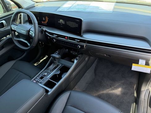 New 2026 Kia Sorento S image 10