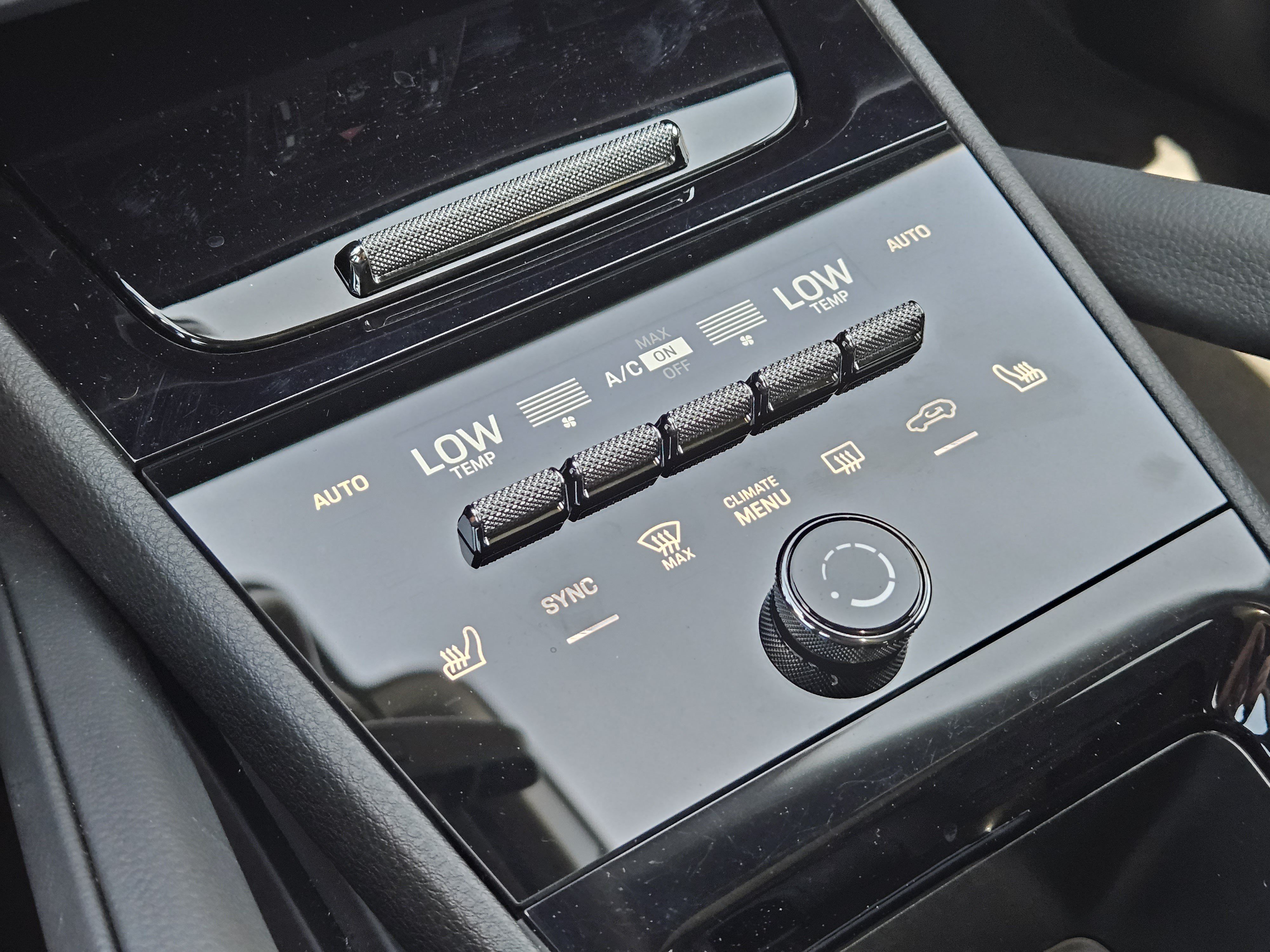 Certified 2026 Porsche Cayenne Coupe AWD/4WD image 19