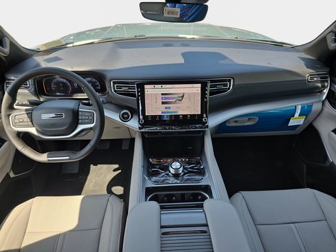New 2026 Jeep Grand Wagoneer L 4WD image 9