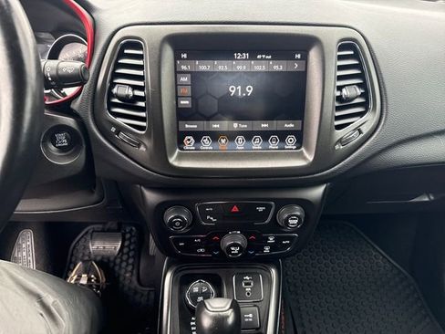 Used 2019 Jeep Compass Trailhawk w/ Leather Interior Group image 22