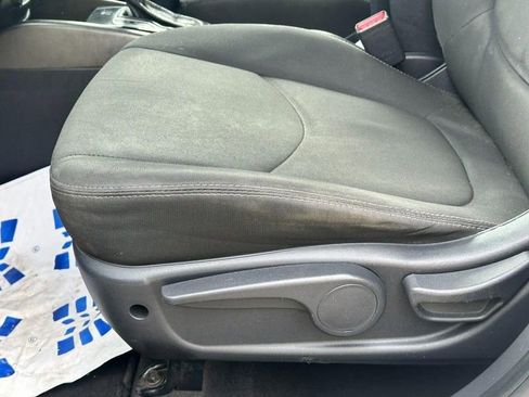 Used 2013 Kia Soul + w/ Audio Pkg FWD image 18