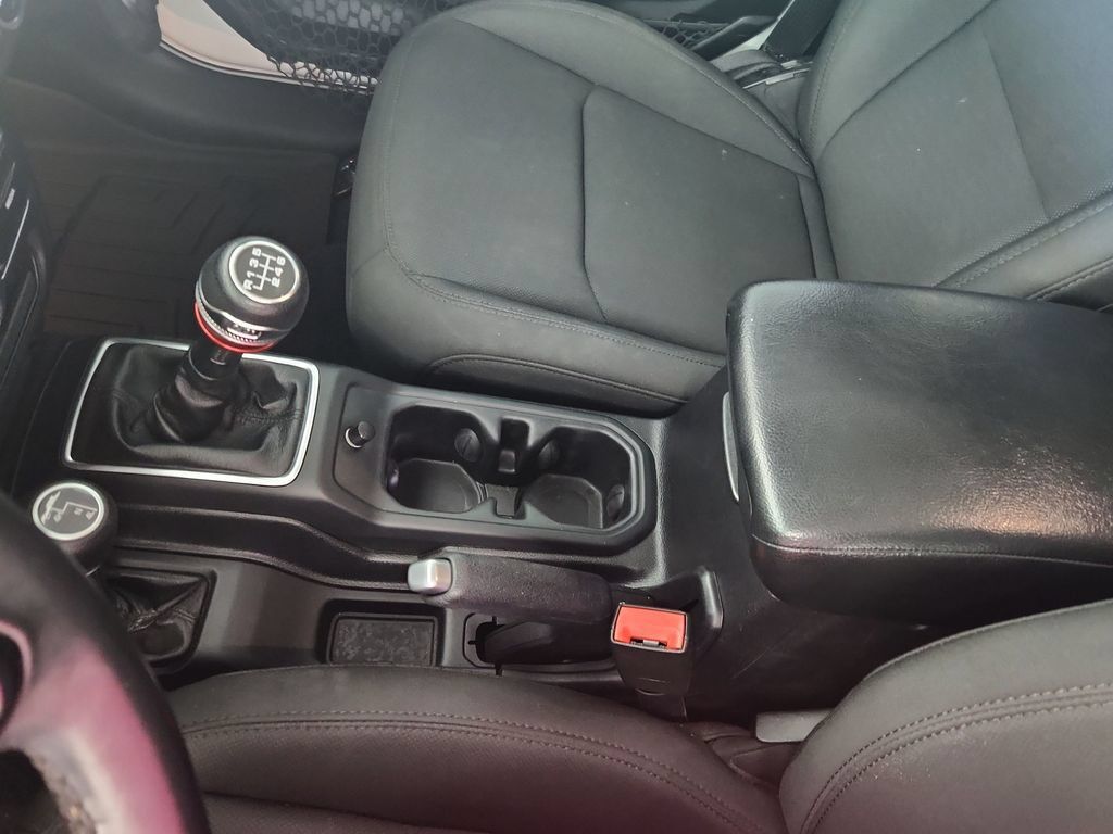 Certified 2018 Jeep Wrangler Unlimited Sport S AWD/4WD image 15