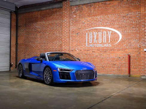 Used 2018 Audi R8 V10 plus image 13
