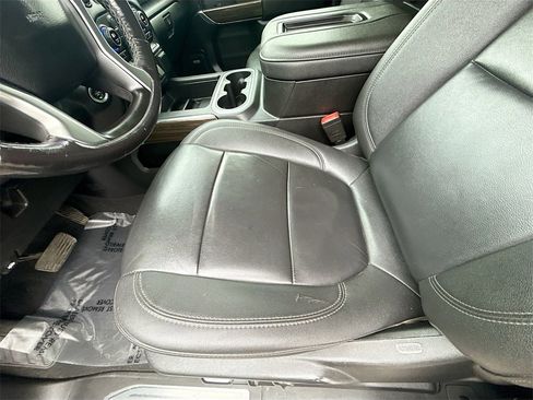 Used 2022 Chevrolet Silverado 1500 LT Trail Boss w/ Convenience Package II image 19