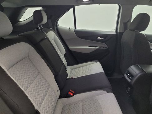 Used 2022 Chevrolet Equinox LS AWD/4WD image 19