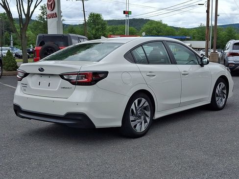 Used 2024 Subaru Legacy Limited AWD/4WD image 9