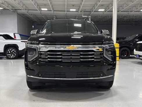 New 2026 Chevrolet Suburban Premier w/ Sun And Tow Package image 18