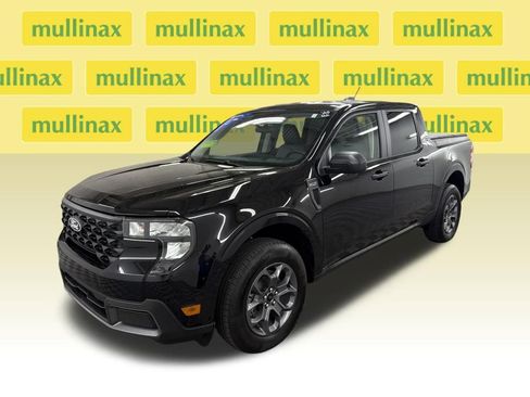 Certified 2025 Ford Maverick XLT image 14