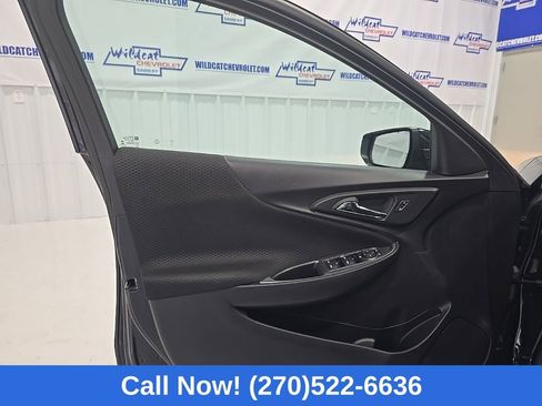 Used 2023 Chevrolet Malibu LT image 12