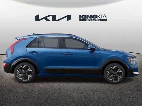 New 2026 Kia Niro Wind FWD image 8
