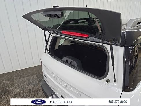 Used 2022 Ford Bronco Sport Outer Banks w/ Tech Package image 12