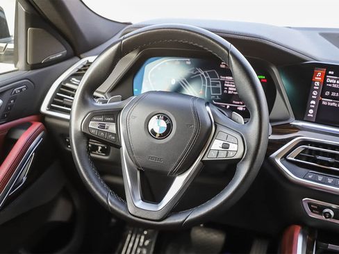 Used 2021 BMW X6 xDrive40i w/ Premium Package image 14