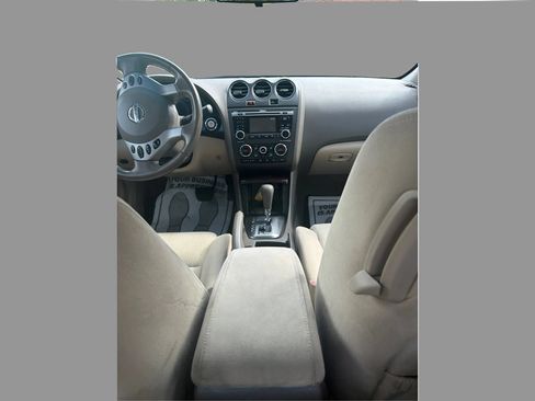 Used 2010 Nissan Altima 2.5 S w/ Premium Pkg FWD image 20
