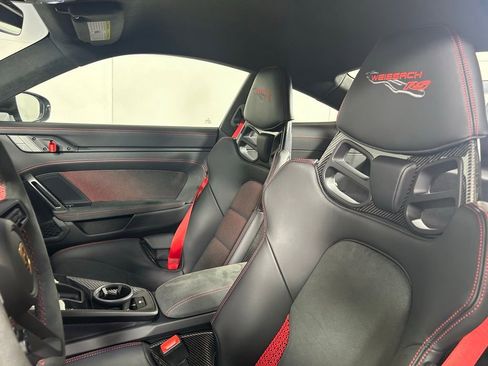 Certified 2023 Porsche 911 GT3 RS image 5