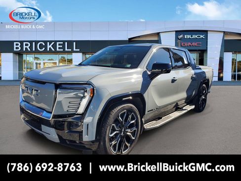 Used 2024 GMC Sierra EV Denali image 1