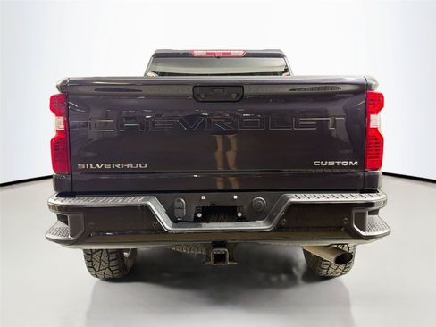 Used 2024 Chevrolet Silverado 2500 Custom w/ Custom Value Package AWD/4WD image 6
