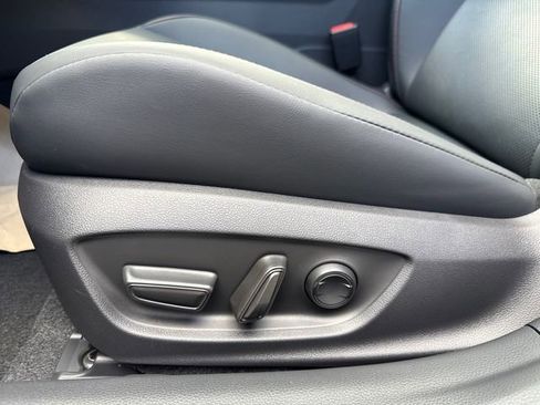 New 2026 Toyota Prius Plug-In Hybrid image 40