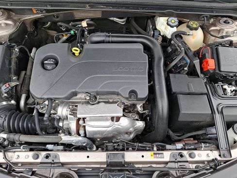 Used 2024 Chevrolet Malibu LT FWD image 27
