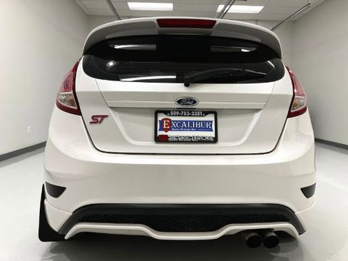Used 2016 Ford Fiesta ST image 18