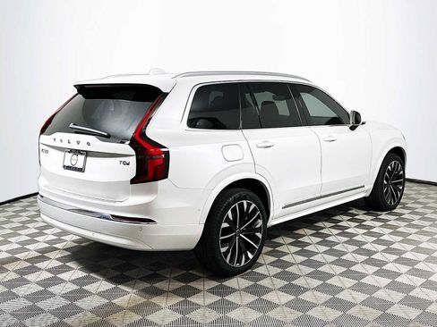 New 2025 Volvo XC90 T8 Ultra w/ Protection Package Premier image 7