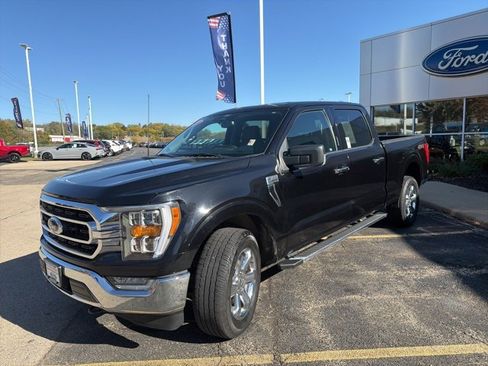 Certified 2022 Ford F150 XLT w/ Equipment Group 302A High image 3