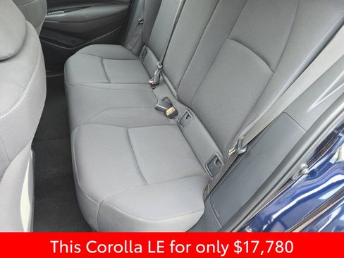 Used 2023 Toyota Corolla LE image 19