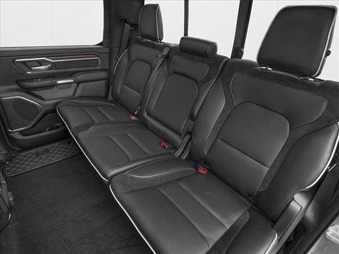 New 2026 RAM 1500 Laramie AWD/4WD image 9