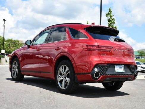 Used 2025 Genesis GV70 3.5T Sport AWD/4WD image 5